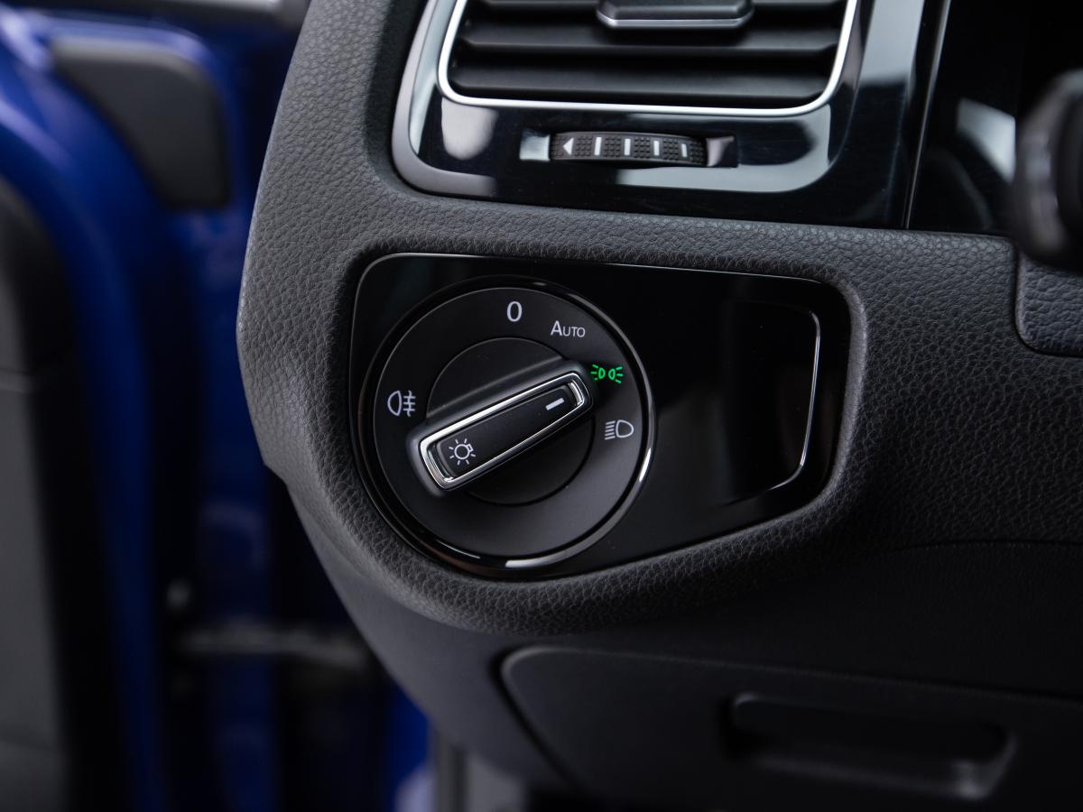 volkswagen-golf-2014-gasolina-1984cc