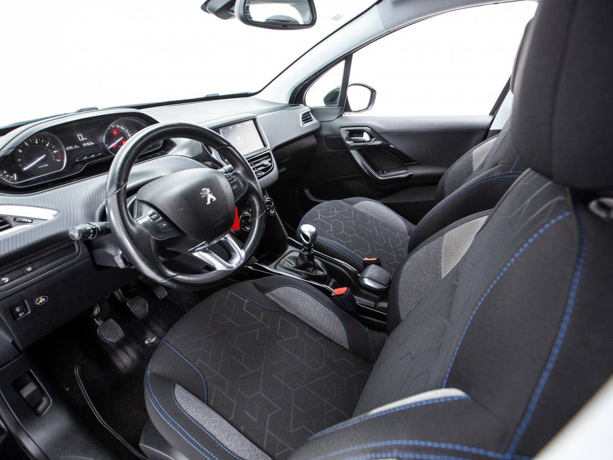 peugeot-2008-2019-gpl-1199cc