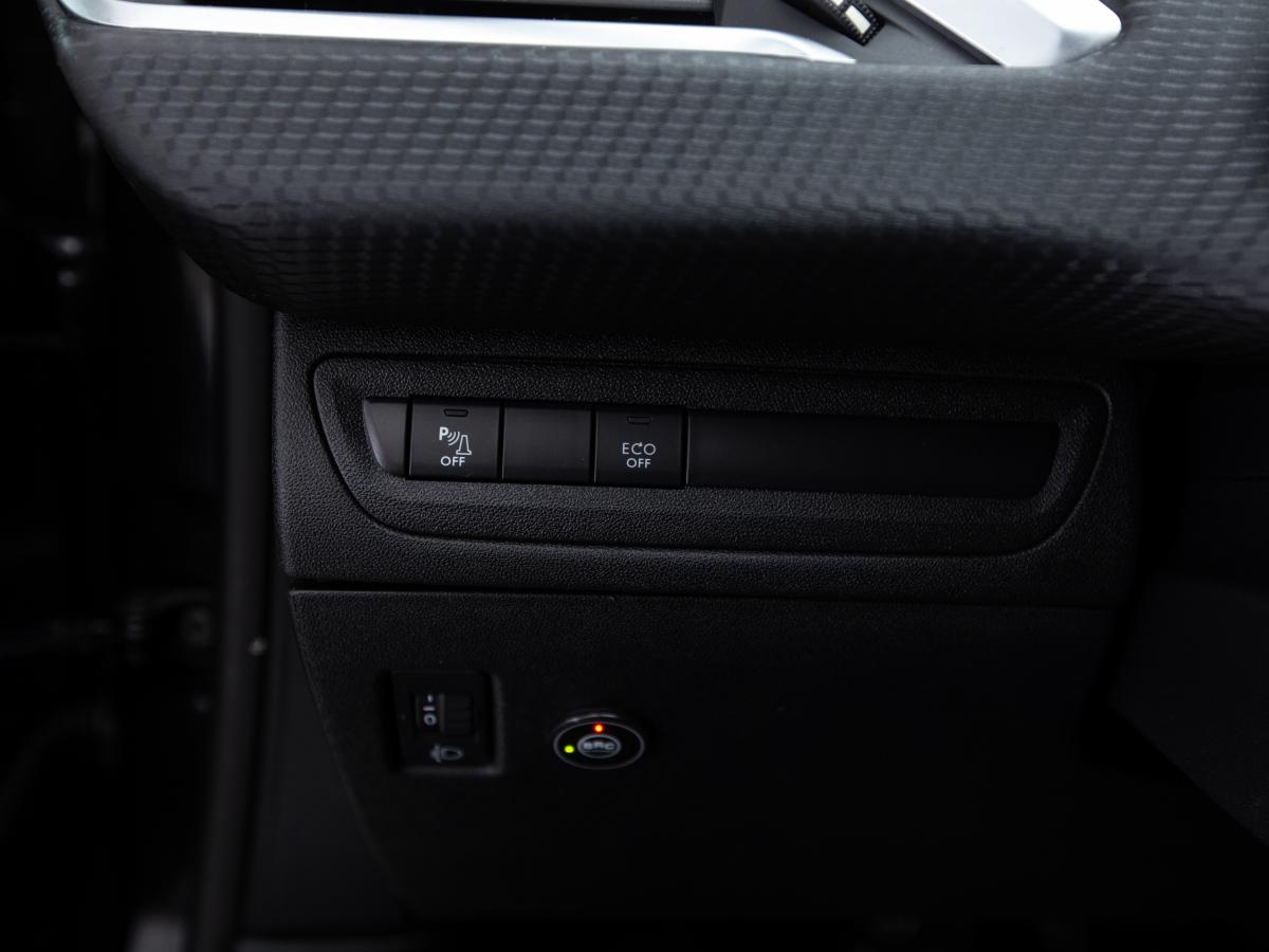 peugeot-2008-2019-gpl-1199cc
