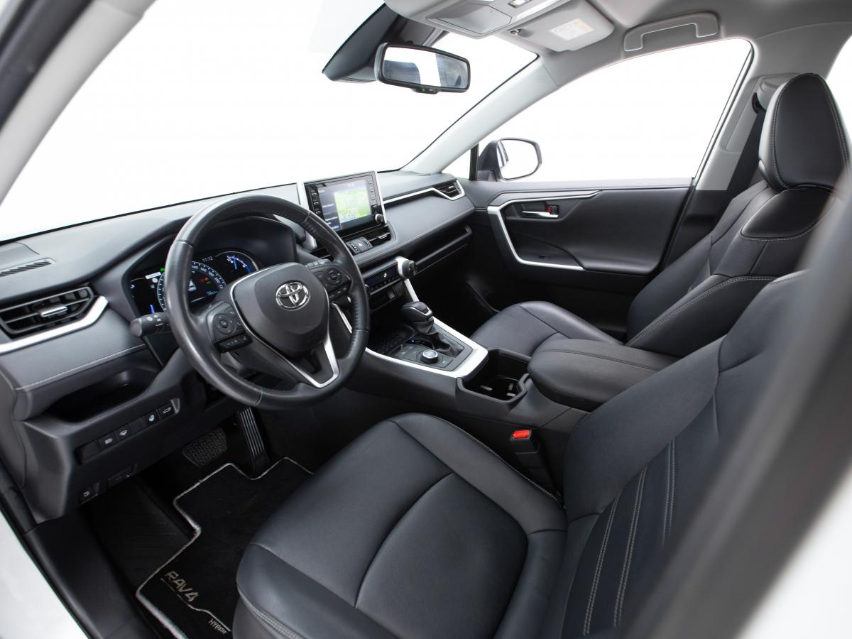 toyota-rav4-2022-hibrido-a-gasolina-2487cc