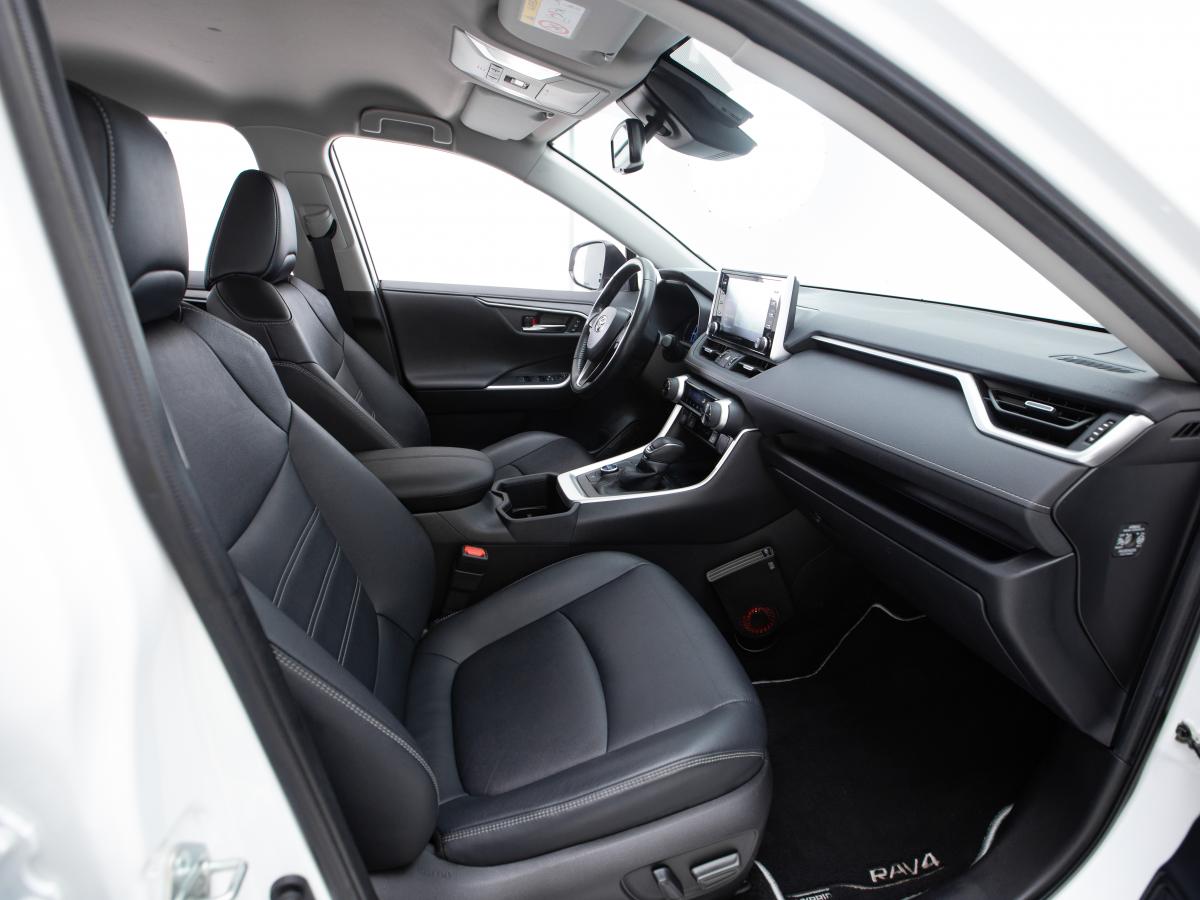toyota-rav4-2022-hibrido-a-gasolina-2487cc