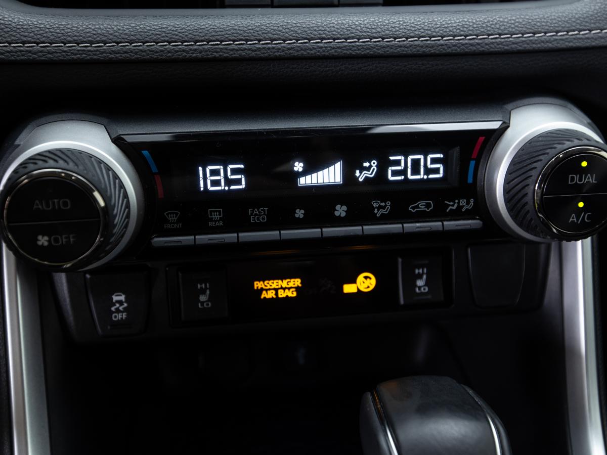 toyota-rav4-2022-hibrido-a-gasolina-2487cc