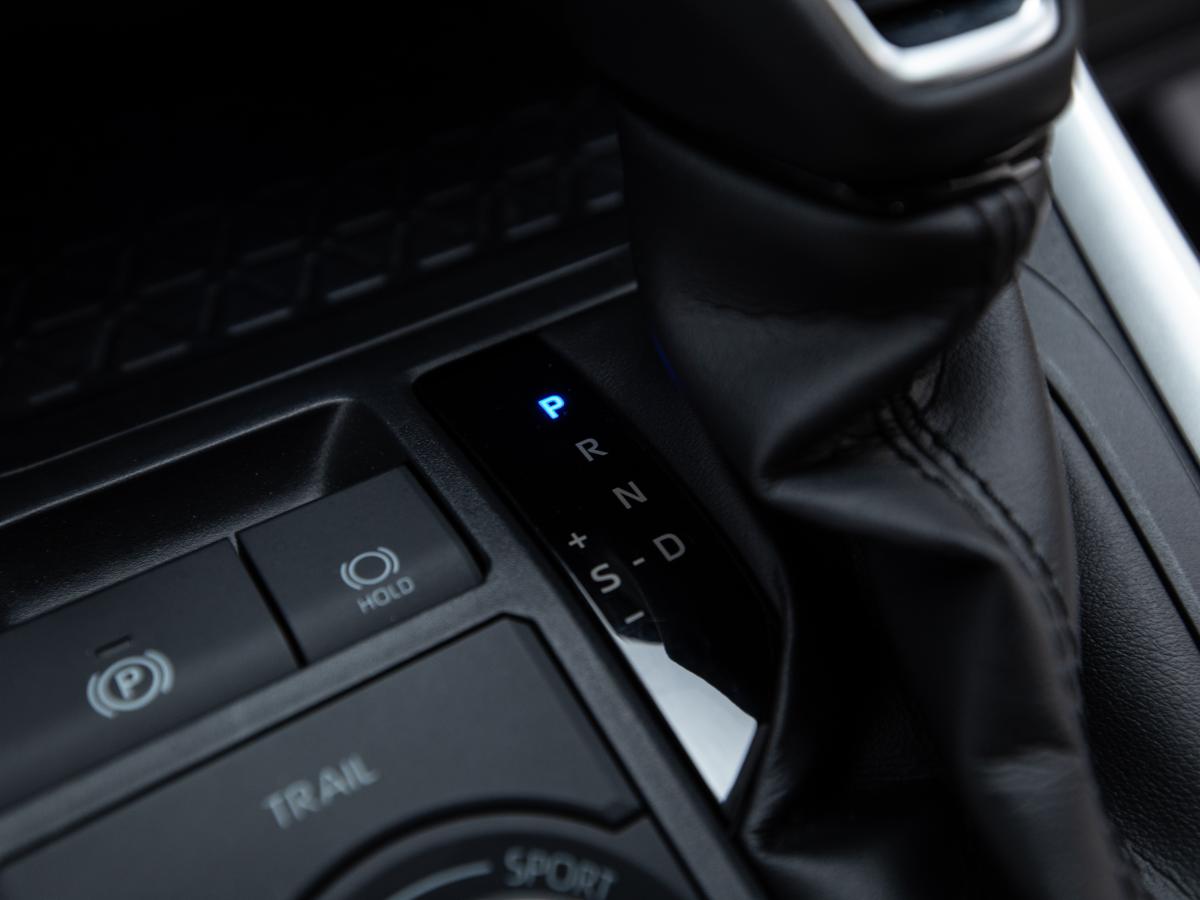 toyota-rav4-2022-hibrido-a-gasolina-2487cc
