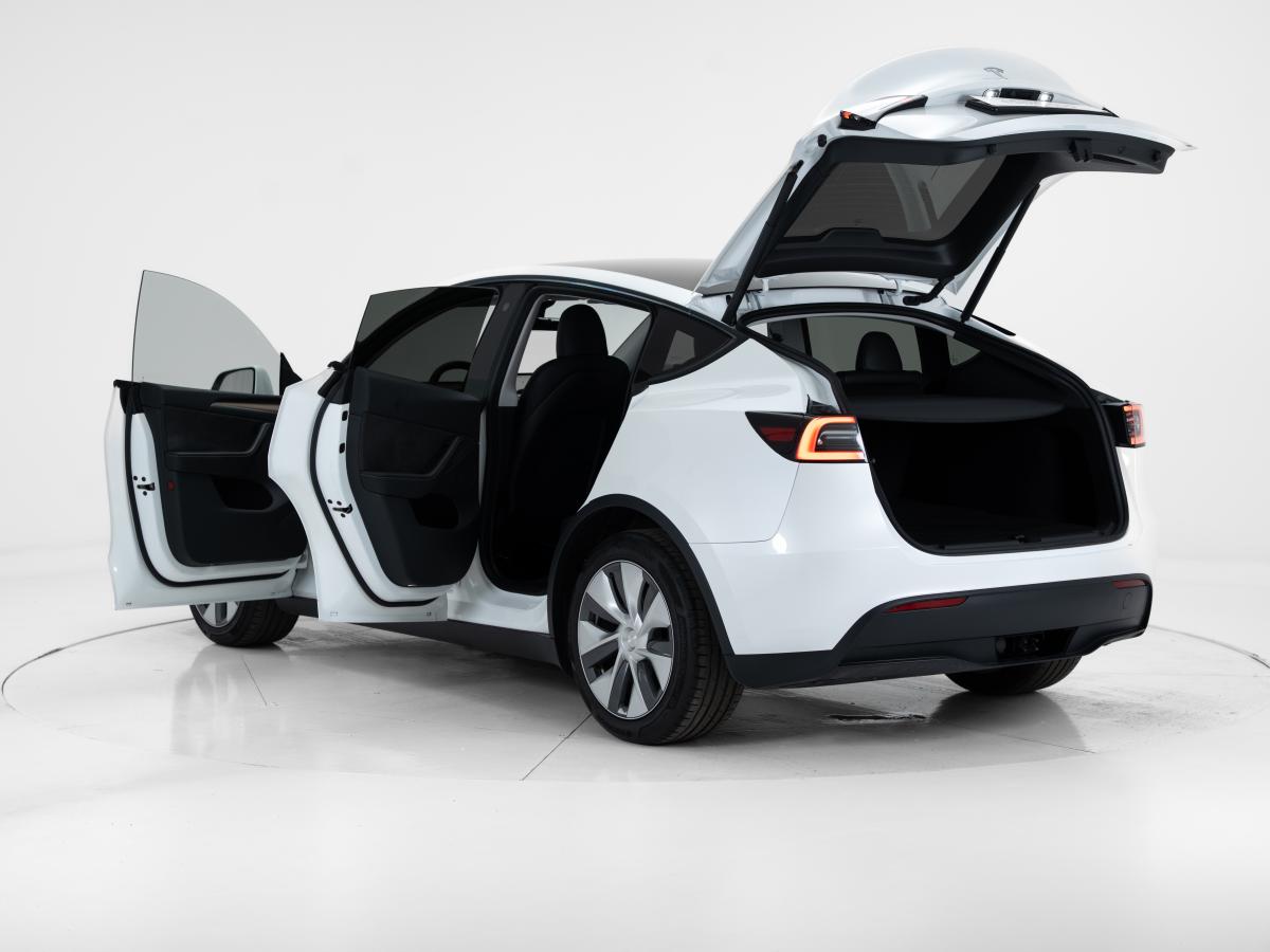 tesla-model-y-2023-eletrico-0cc
