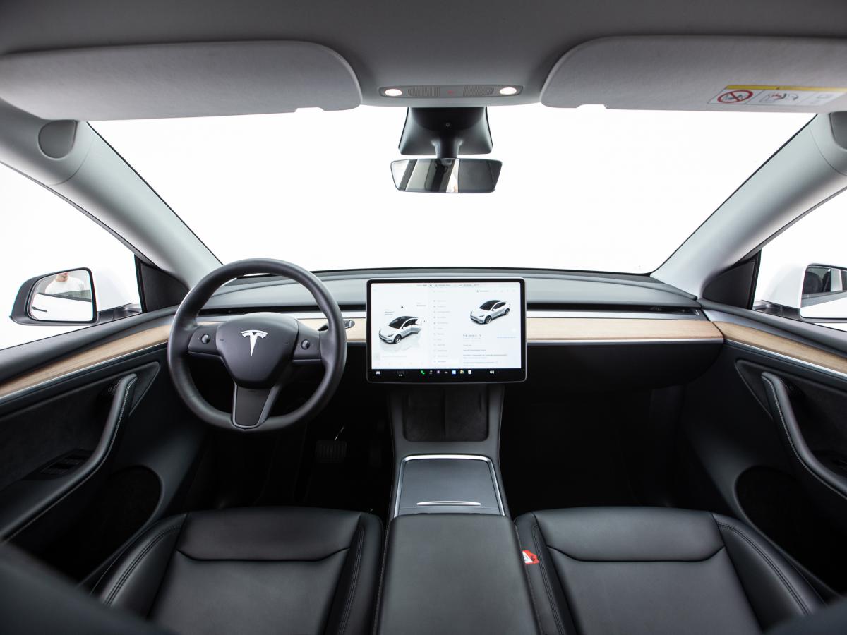 tesla-model-y-2023-eletrico-0cc