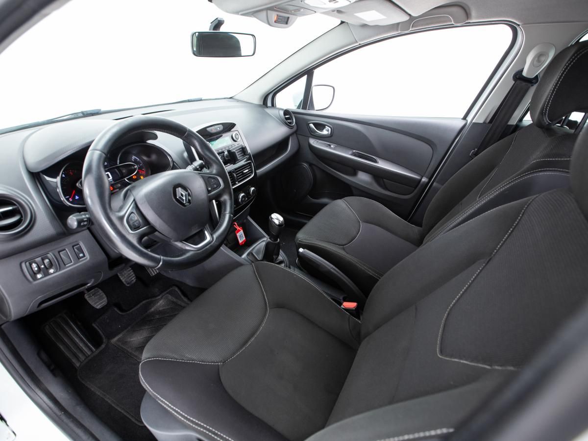 renault-clio-sport-tourer-2017-diesel-1461cc