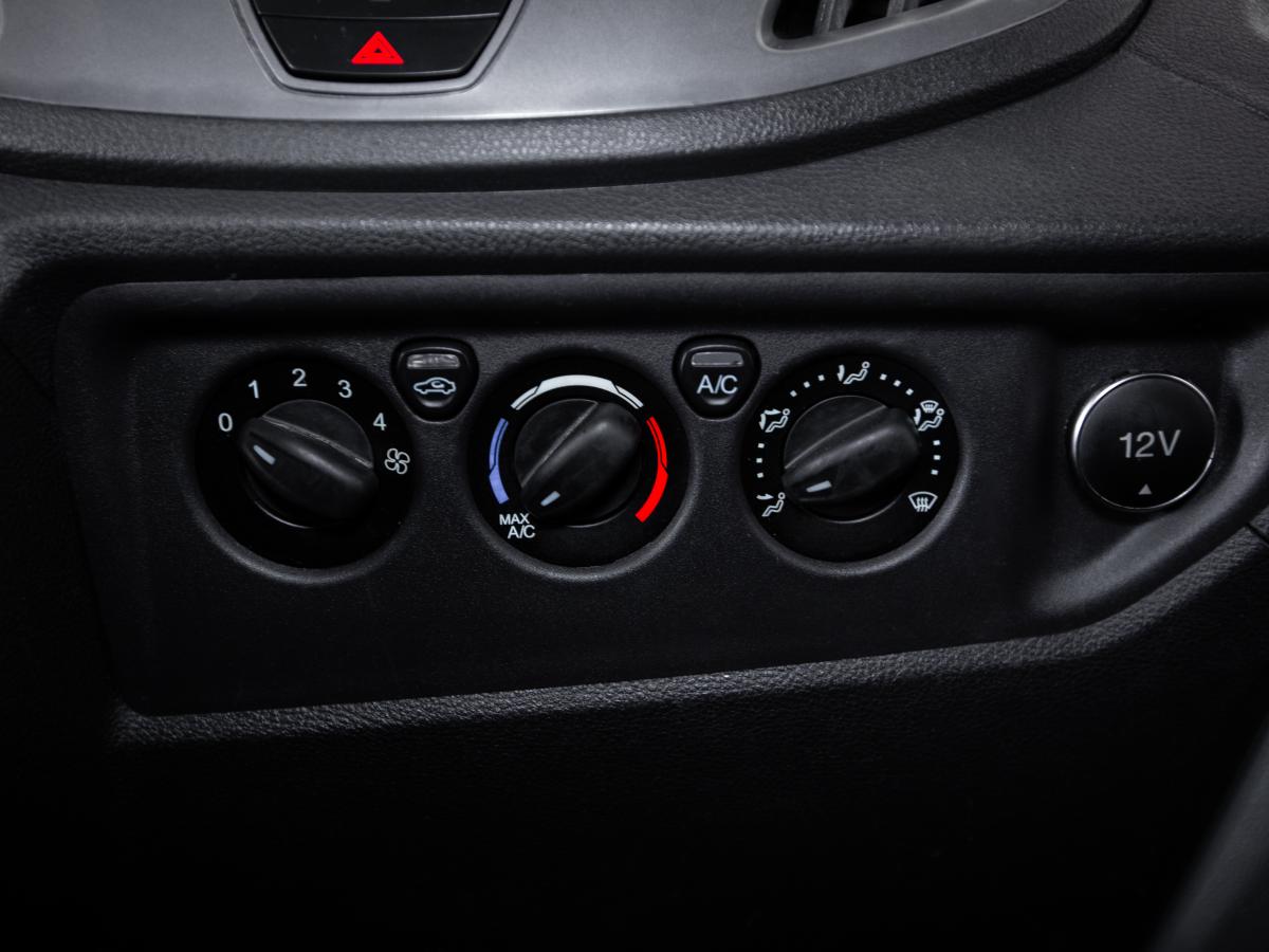 ford-transit-2019-diesel-1995cc