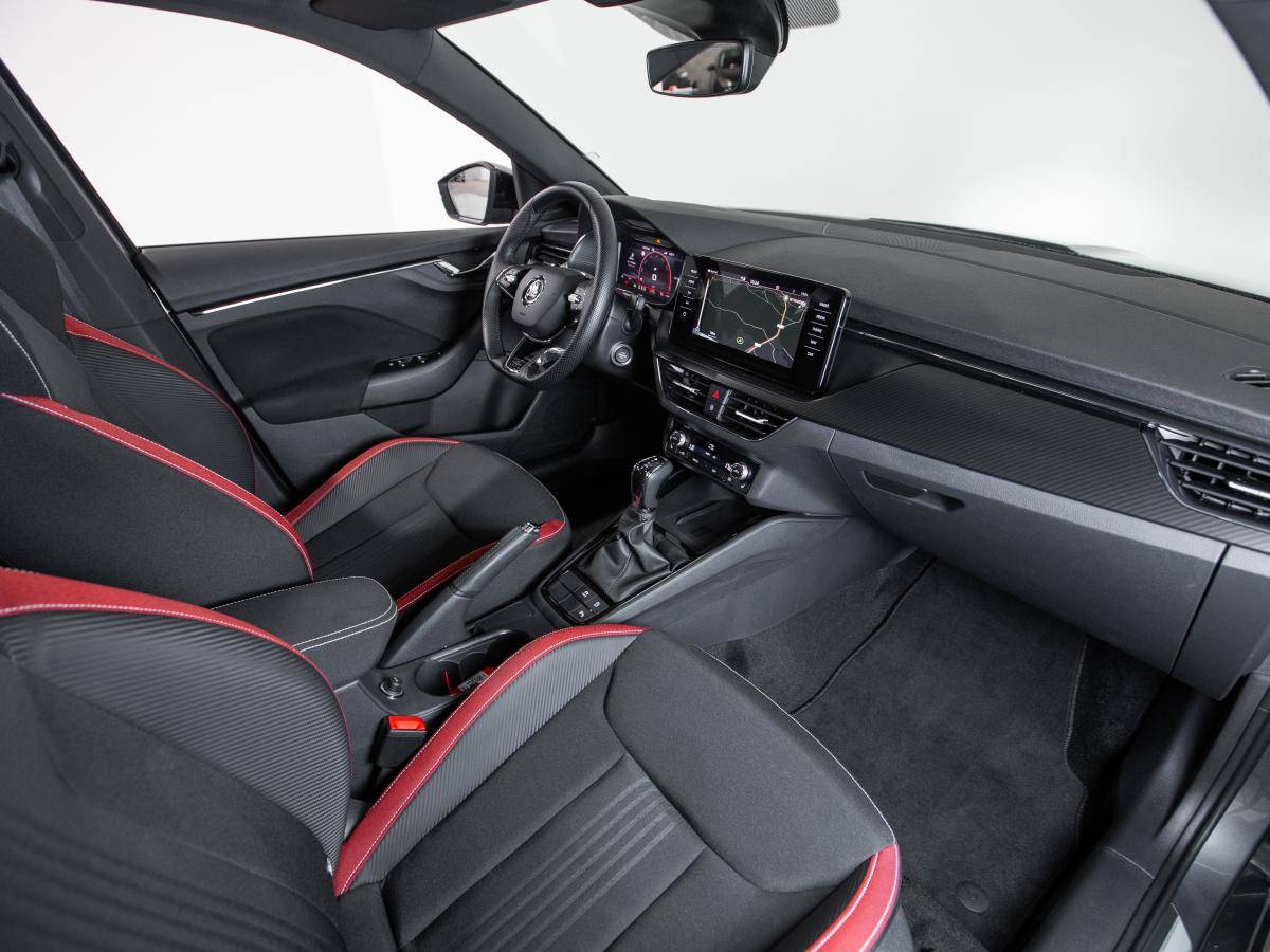 skoda-kamiq-2023-gasolina-1498cc