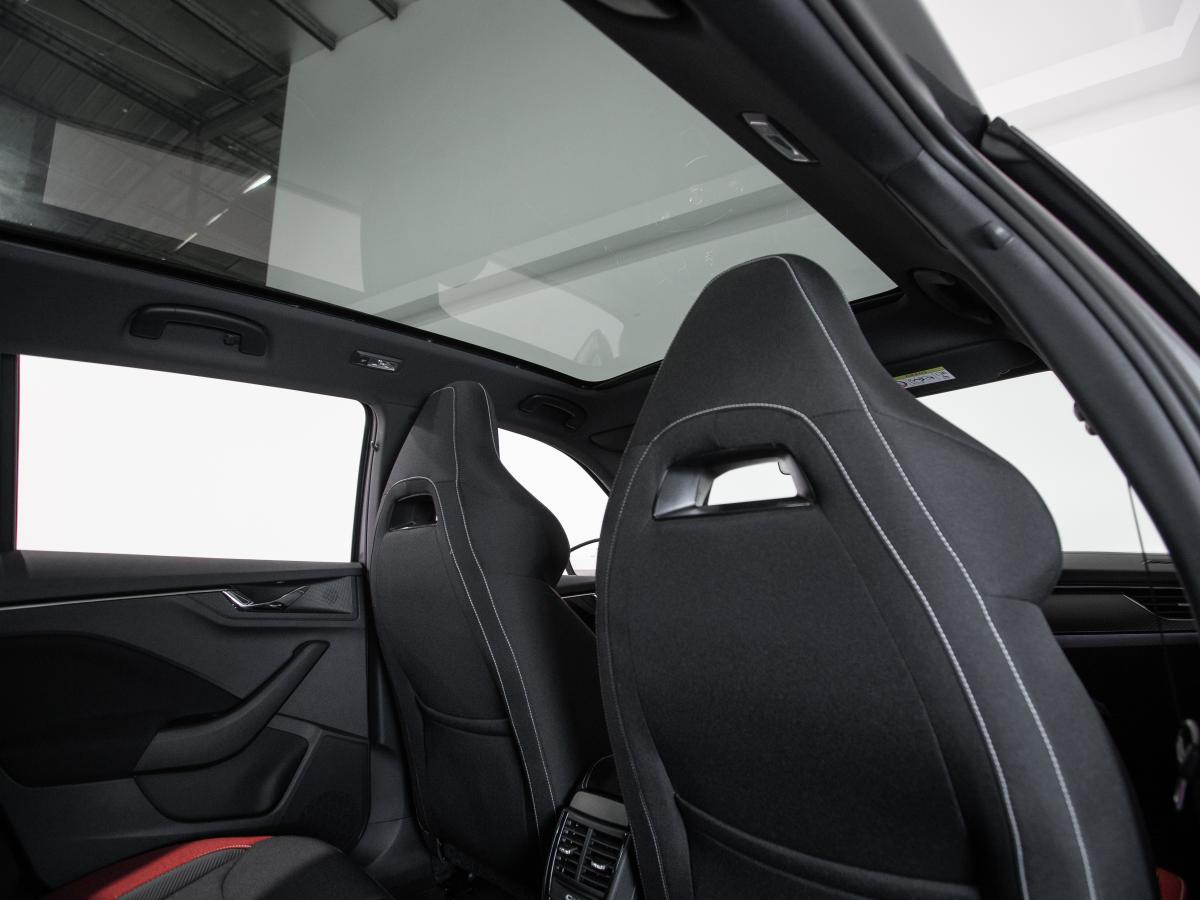 skoda-kamiq-2023-gasolina-1498cc