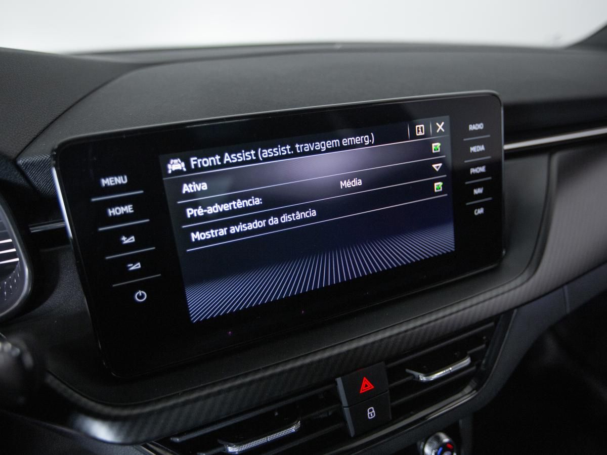 skoda-kamiq-2023-gasolina-1498cc