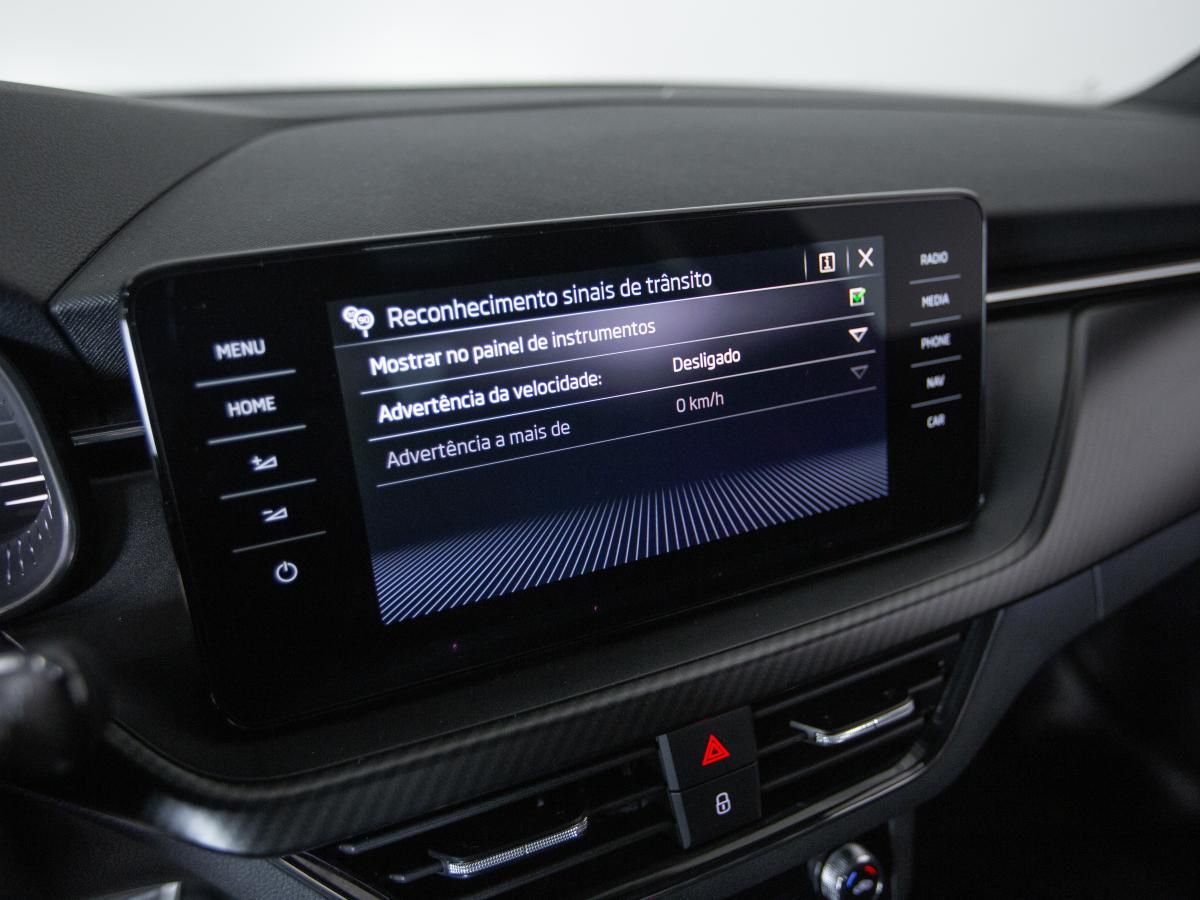 skoda-kamiq-2023-gasolina-1498cc
