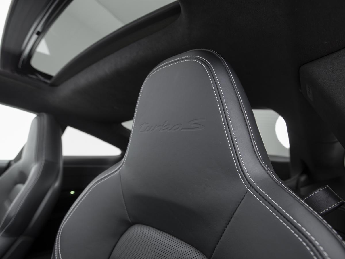 porsche-911-2022-gasolina-3745cc