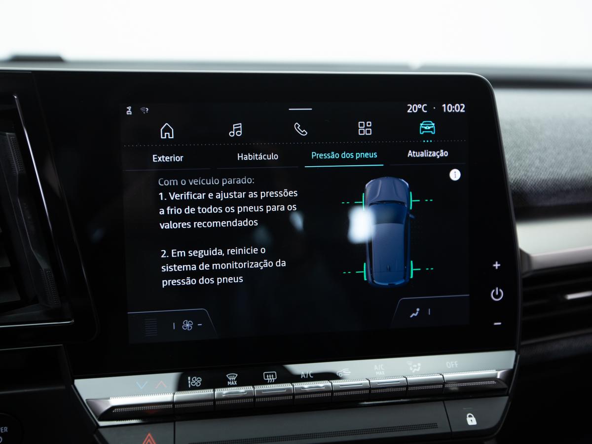 renault-megane-e-tech-2023-eletrico-0cc