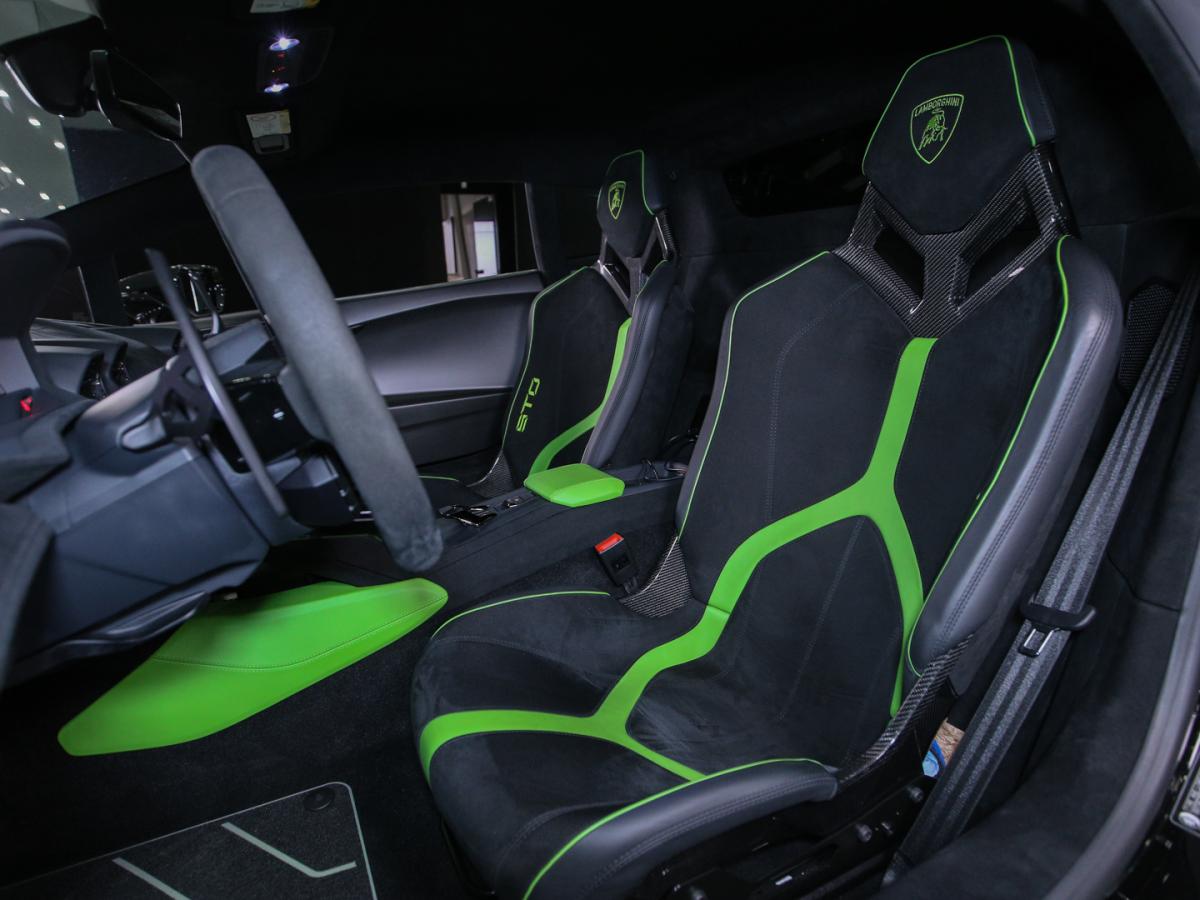 lamborghini-huracan-2022-gasolina-5204cc