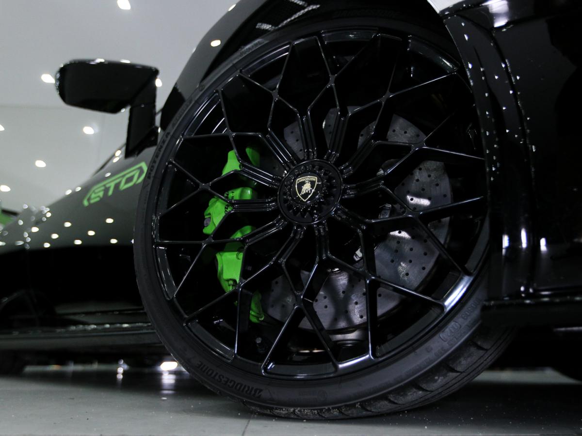 lamborghini-huracan-2022-gasolina-5204cc