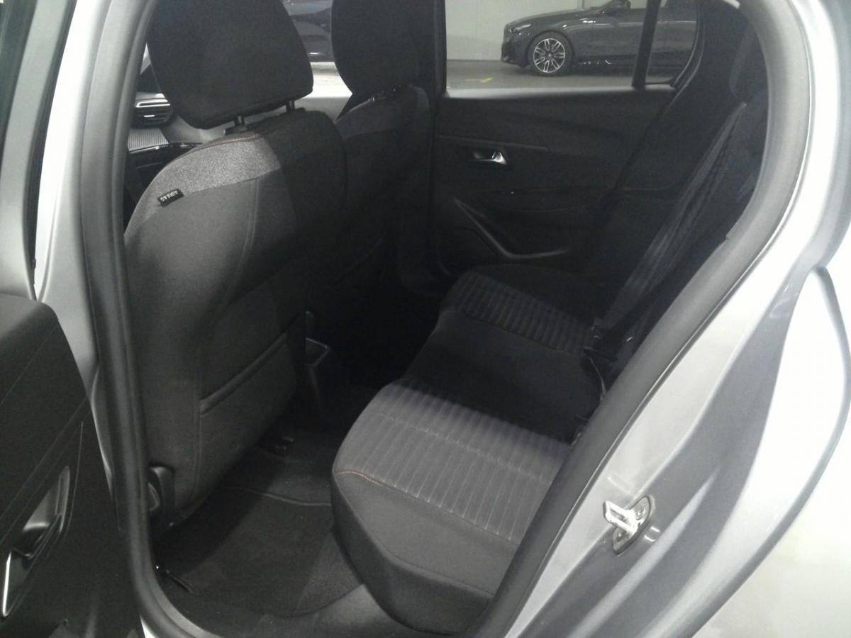 peugeot-208-2023-gasolina-1199cc