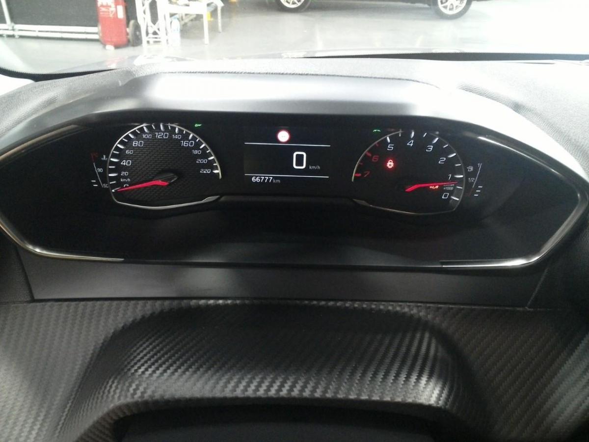 peugeot-208-2023-gasolina-1199cc