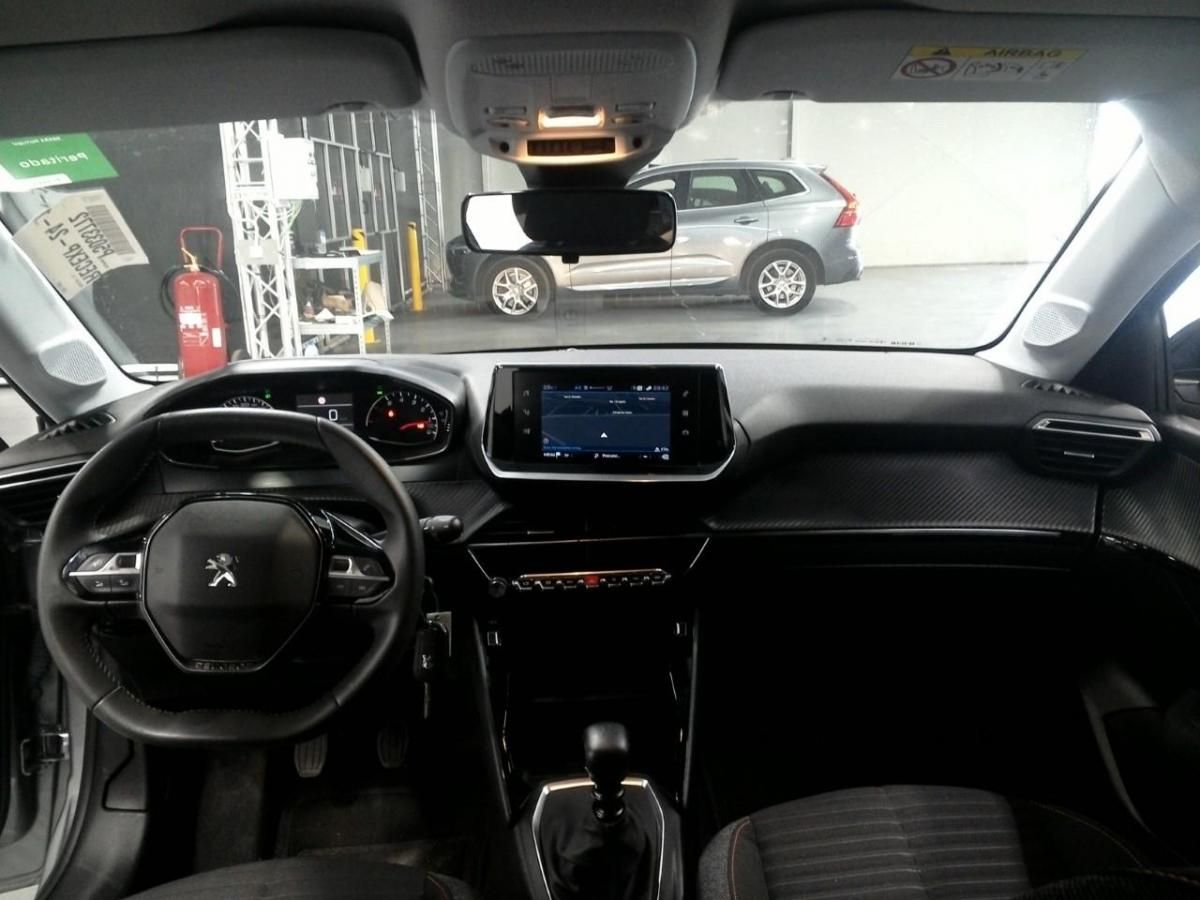 peugeot-208-2023-gasolina-1199cc
