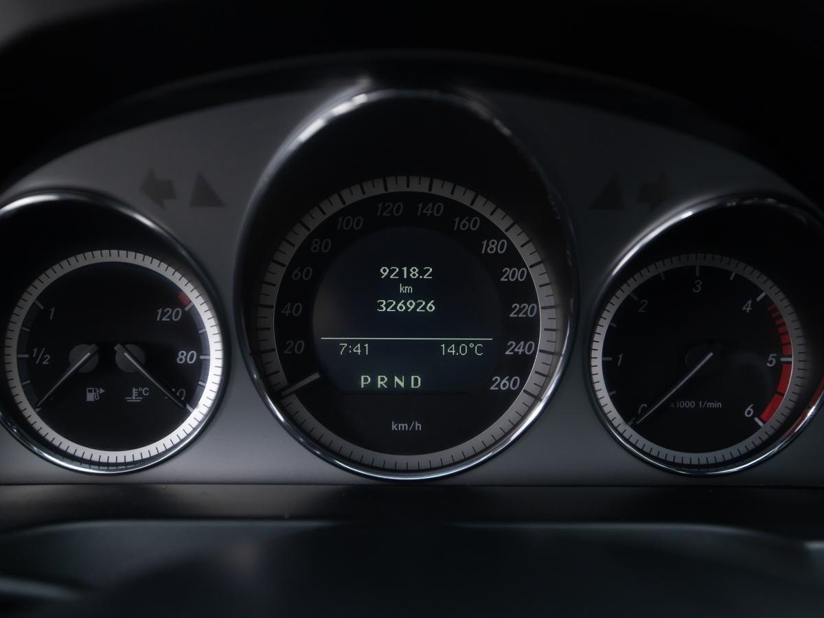 mercedes-benz-classe-c-2010-diesel-2143cc