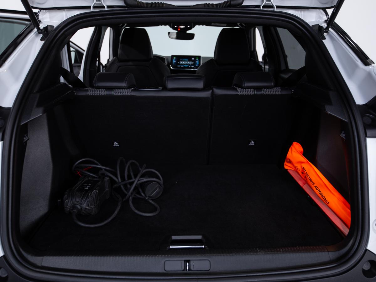 peugeot-e-2008-2021-eletrico-0cc