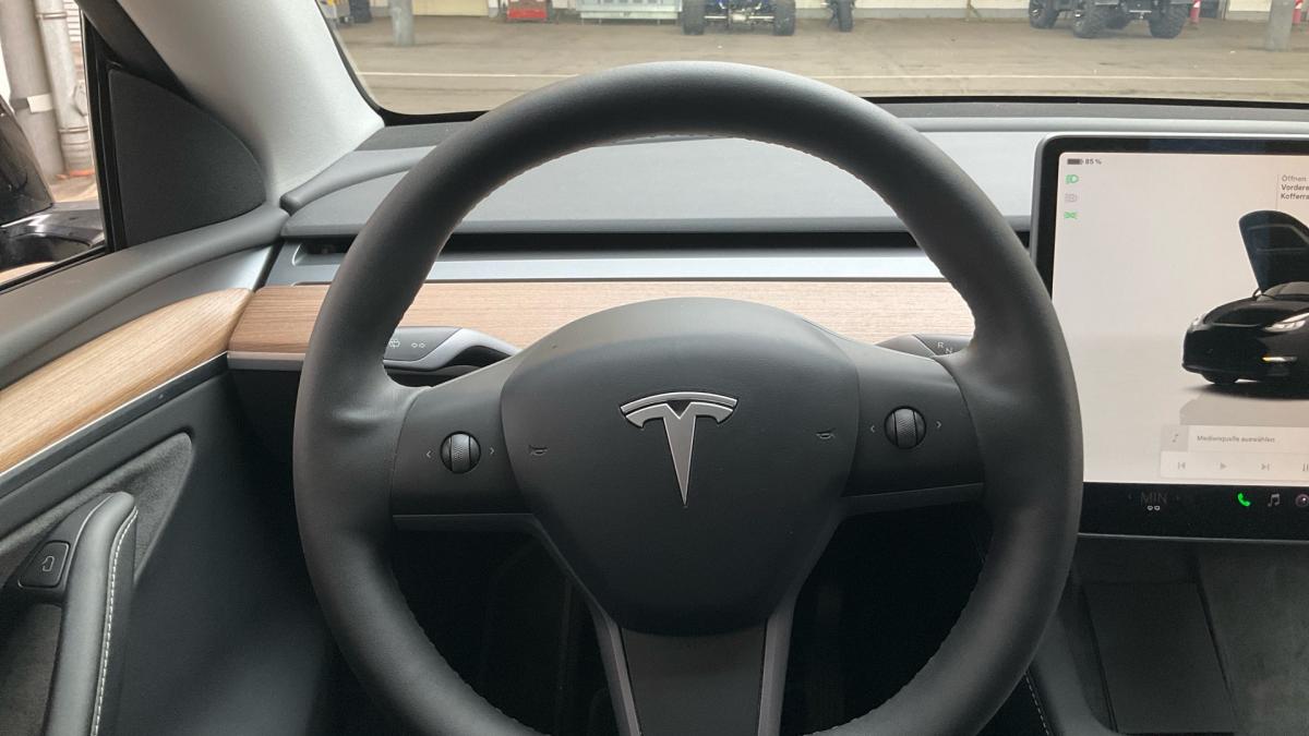 tesla-model-y-2023-eletrico-0cc