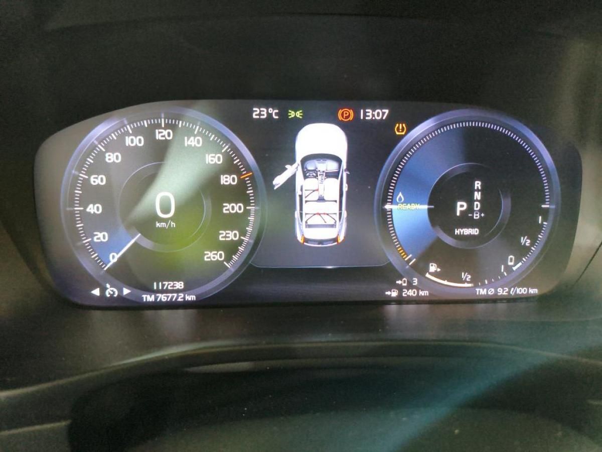 volvo-xc40-2021-hibrido-a-gasolina-1477cc