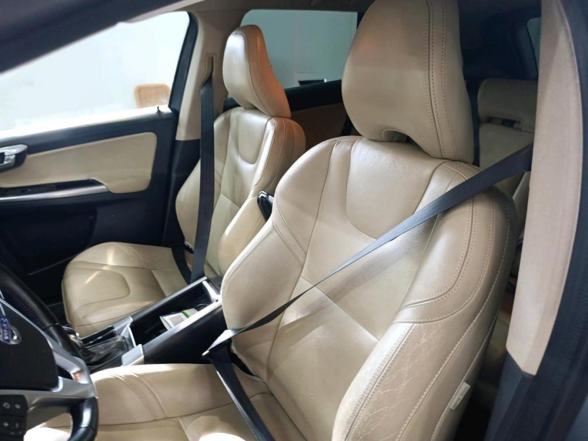 volvo-xc60-2017-diesel-1969cc