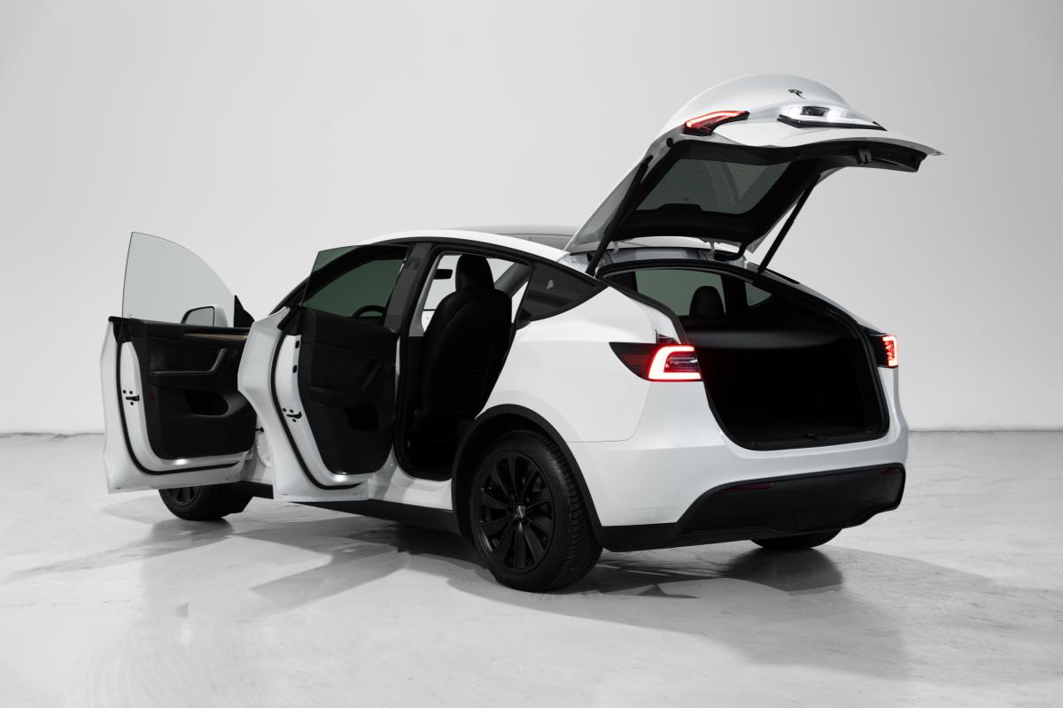 tesla-model-y-2024-eletrico-0cc