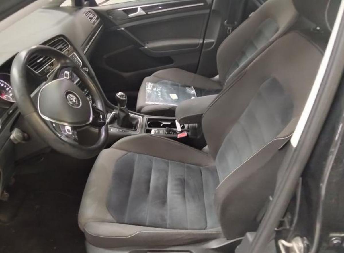 volkswagen-golf-2015-diesel-1968cc