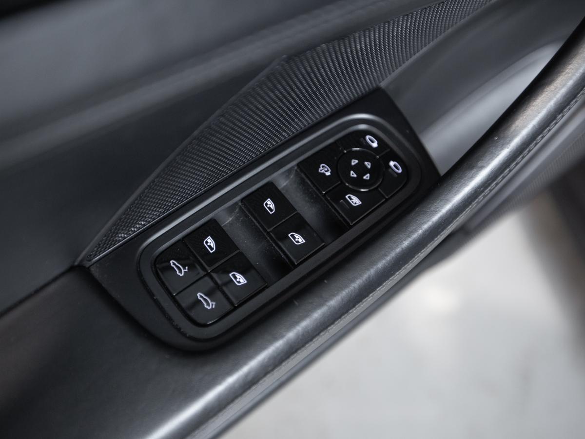 porsche-panamera-2017-diesel-3956cc