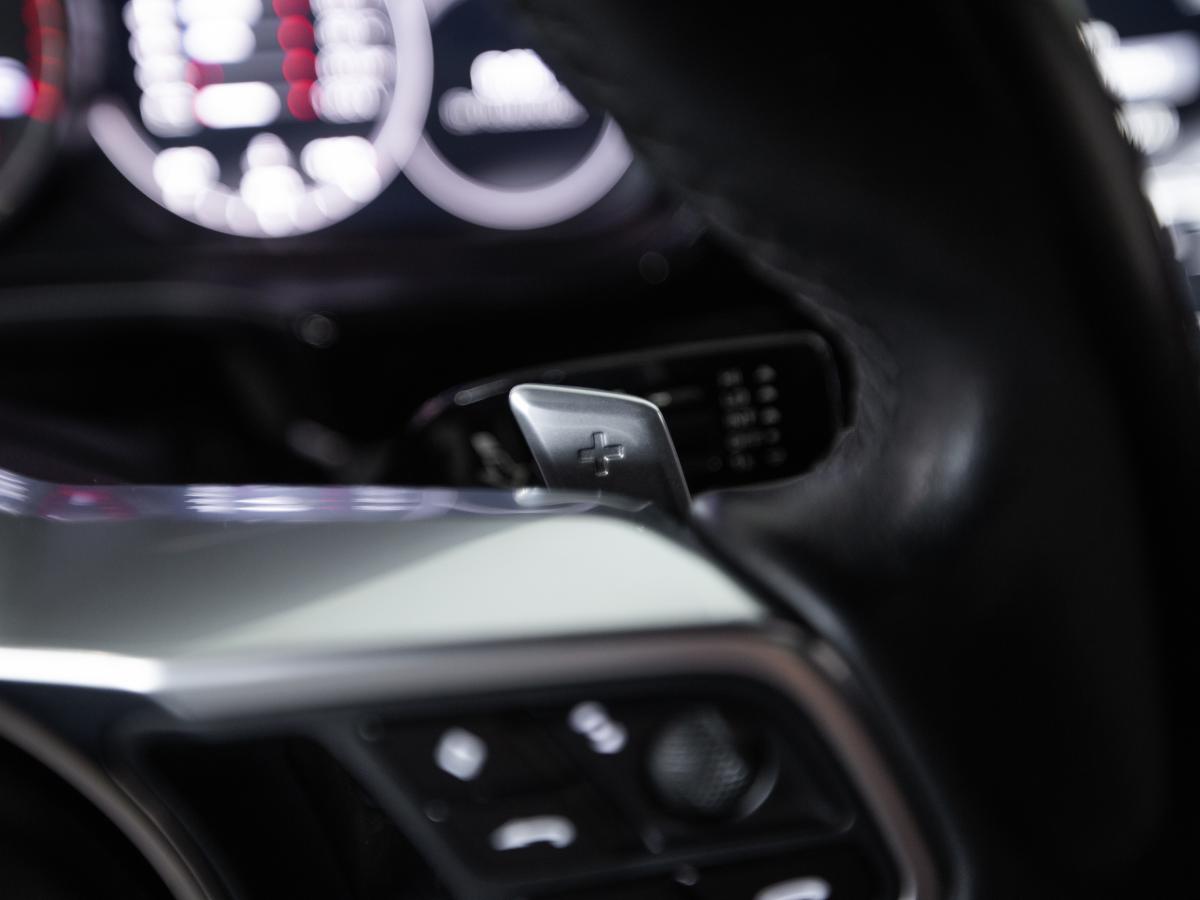 porsche-panamera-2017-diesel-3956cc