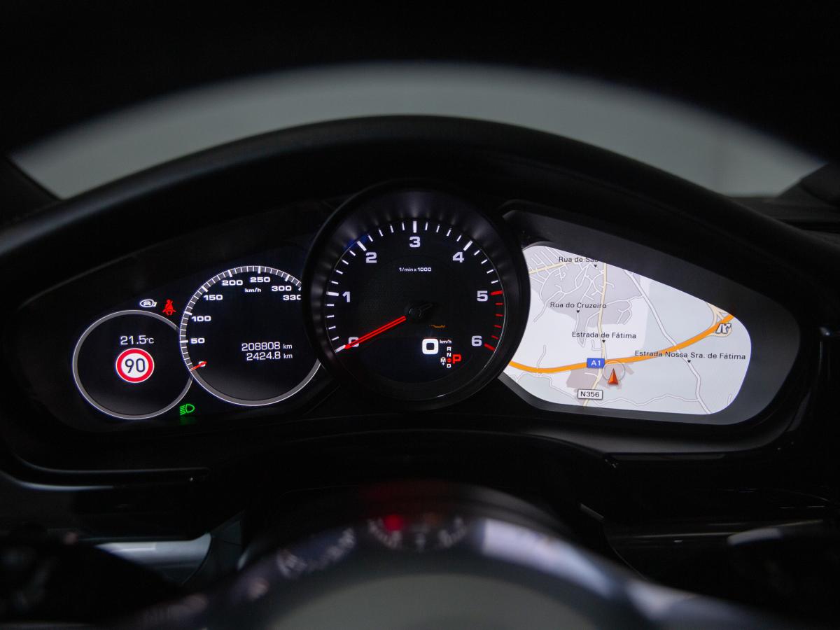porsche-panamera-2017-diesel-3956cc