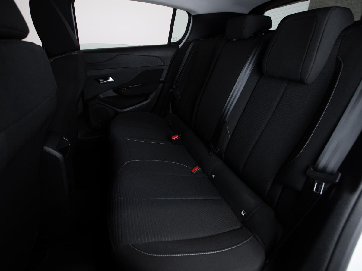 peugeot-308-2023-hibrido-a-gasolina-1598cc