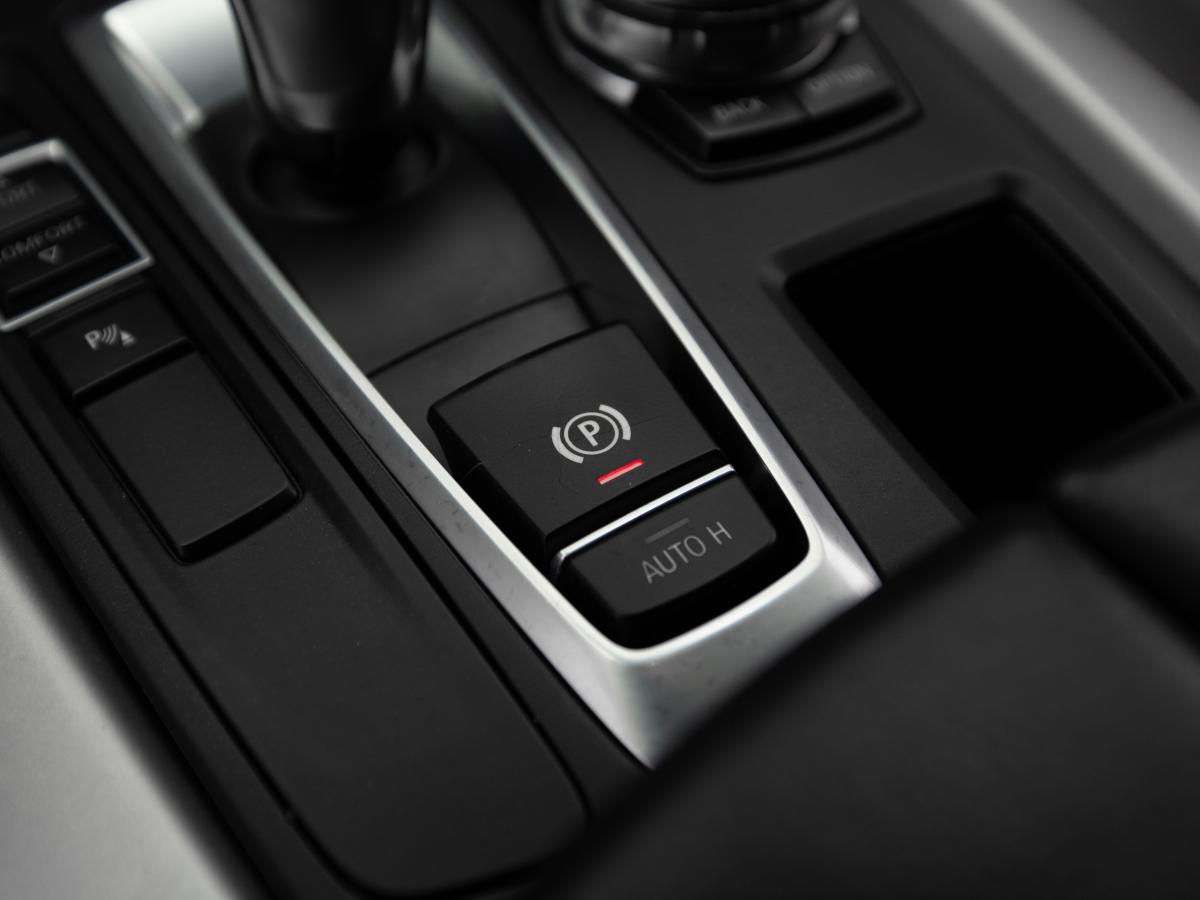 bmw-x5-2016-diesel-1995cc