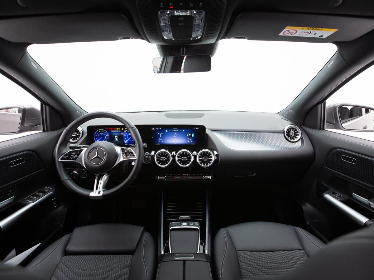 mercedes-benz-eqa-2024-eletrico-0cc