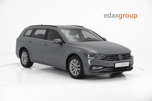 volkswagen-passat-variant-2022-diesel-1968cc