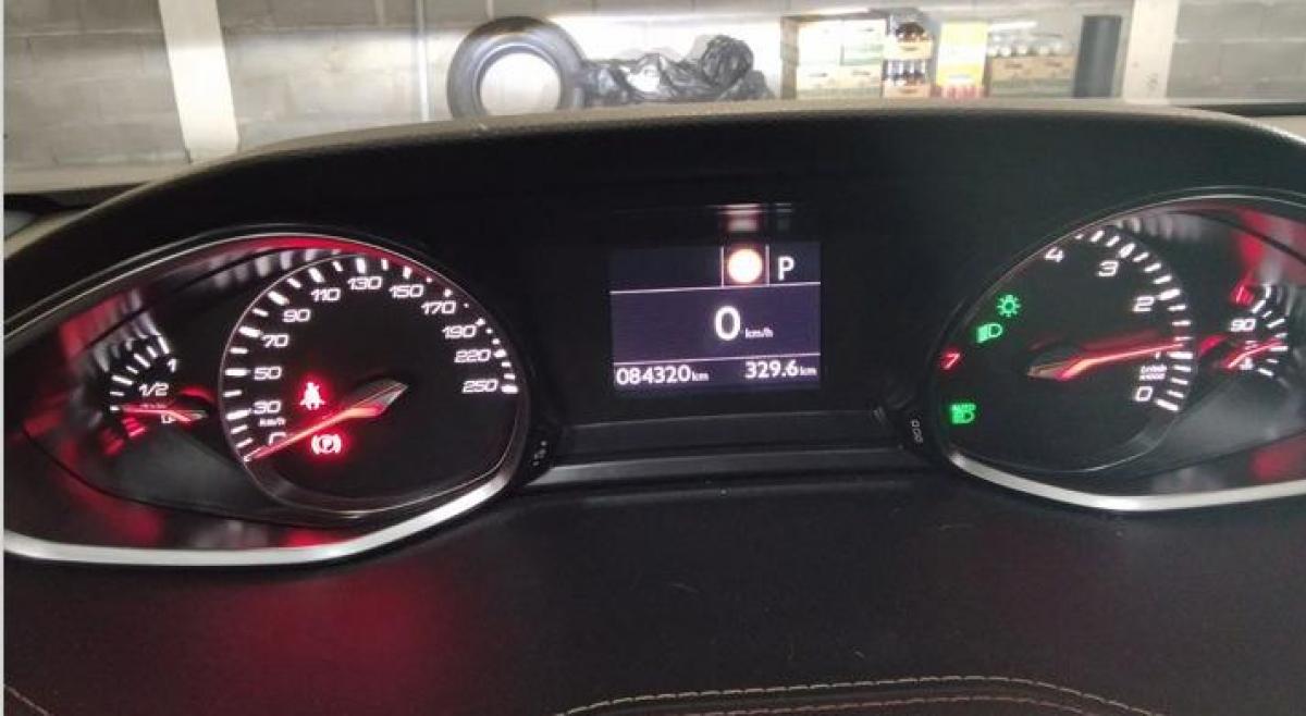 peugeot-308-2018-gasolina-1199cc