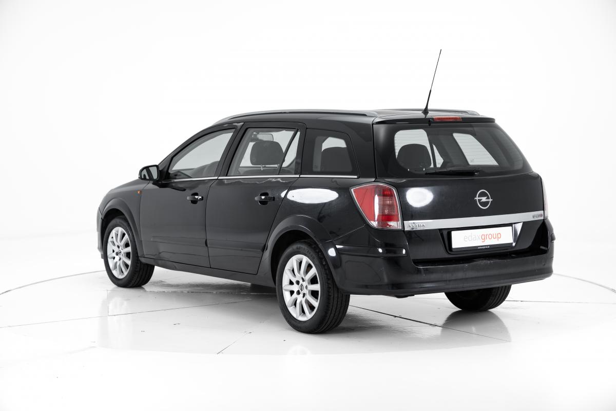 opel-astra-sport-tourer-2005-diesel-1686cc