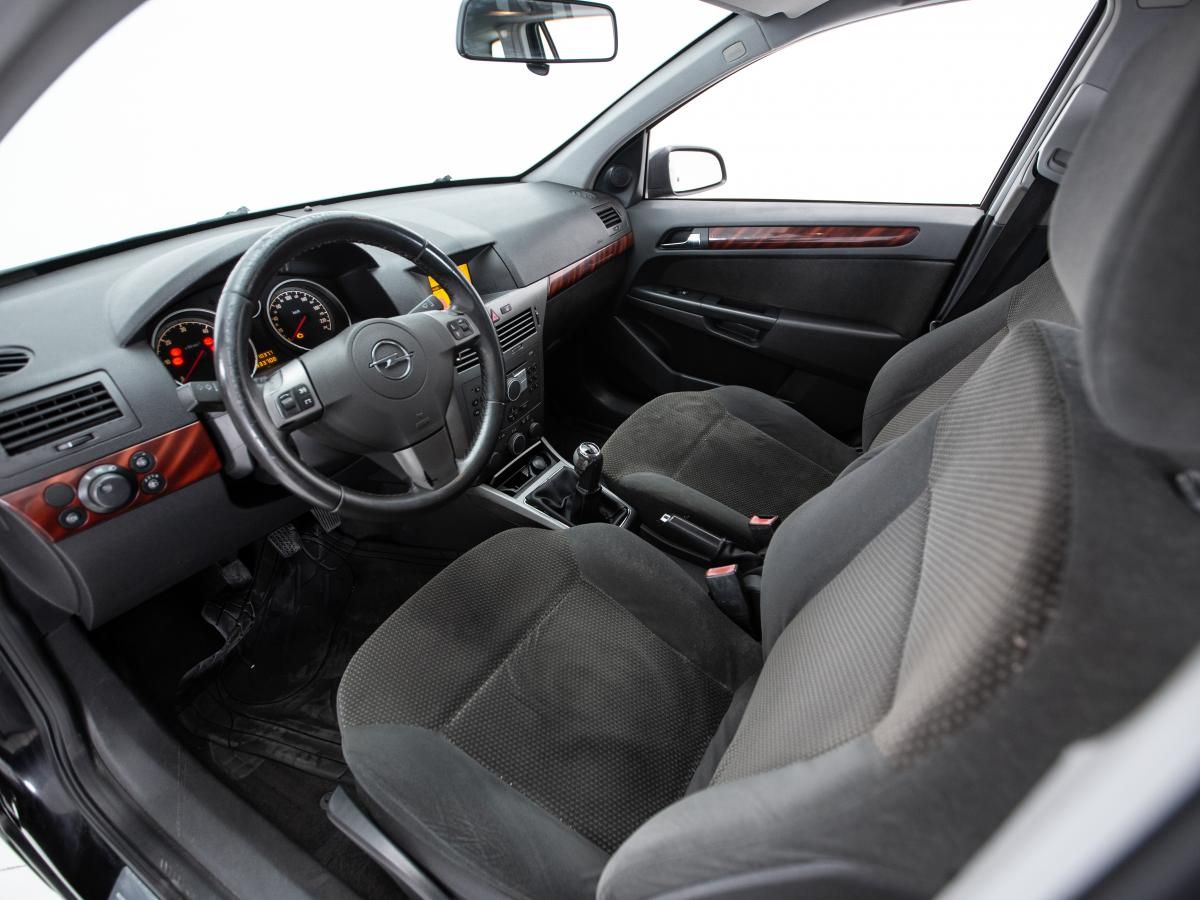 opel-astra-sport-tourer-2005-diesel-1686cc