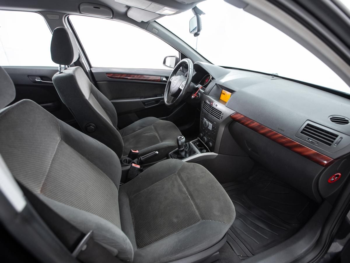 opel-astra-sport-tourer-2005-diesel-1686cc