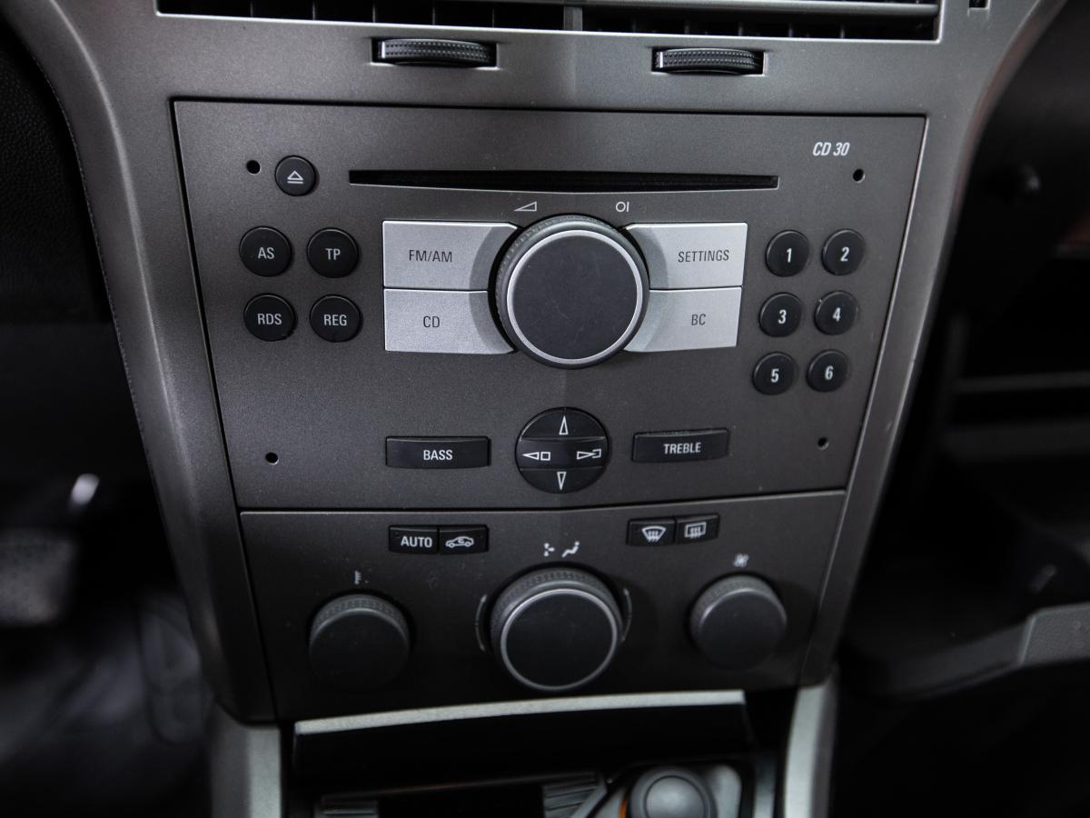 opel-astra-sport-tourer-2005-diesel-1686cc