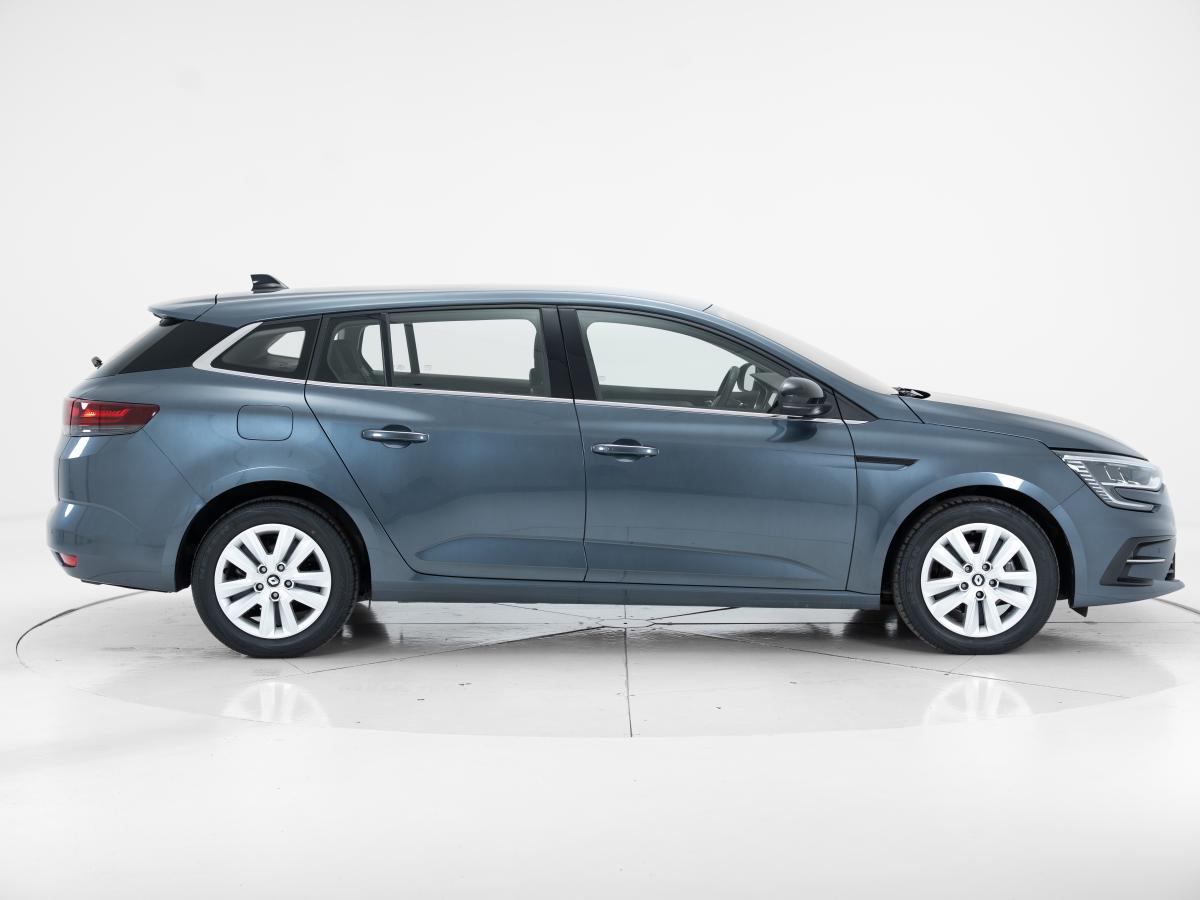 renault-megane-sport-tourer-2024-diesel-1461cc