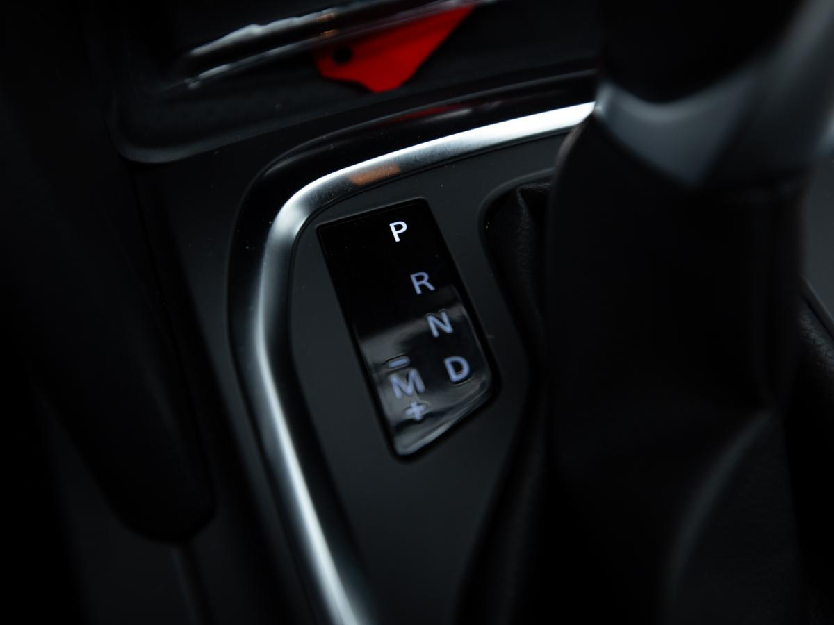 renault-megane-sport-tourer-2024-diesel-1461cc