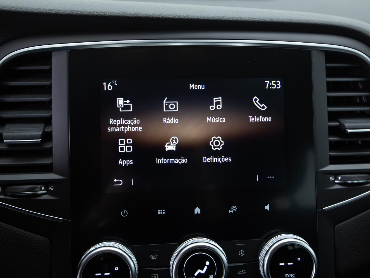 renault-megane-sport-tourer-2024-diesel-1461cc