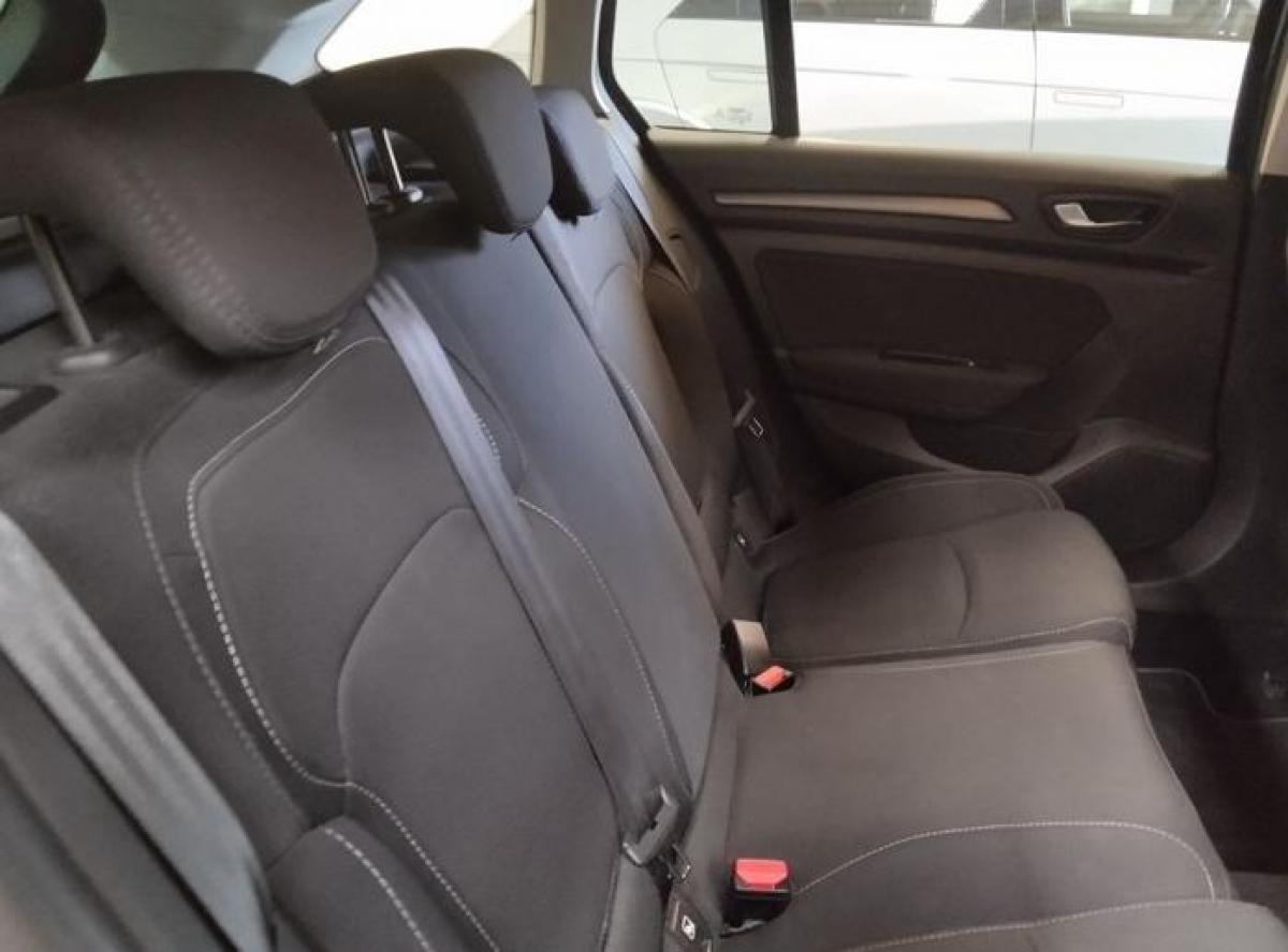 renault-megane-sport-tourer-2021-diesel-1461cc