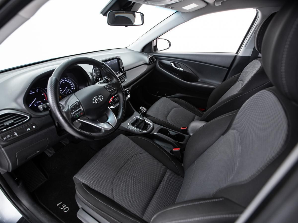 hyundai-i30-sw-2018-diesel-1582cc
