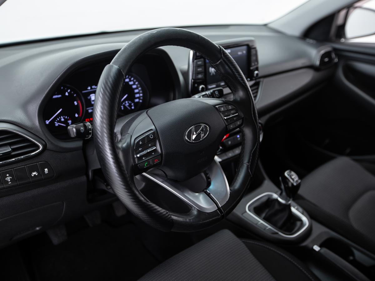 hyundai-i30-sw-2018-diesel-1582cc