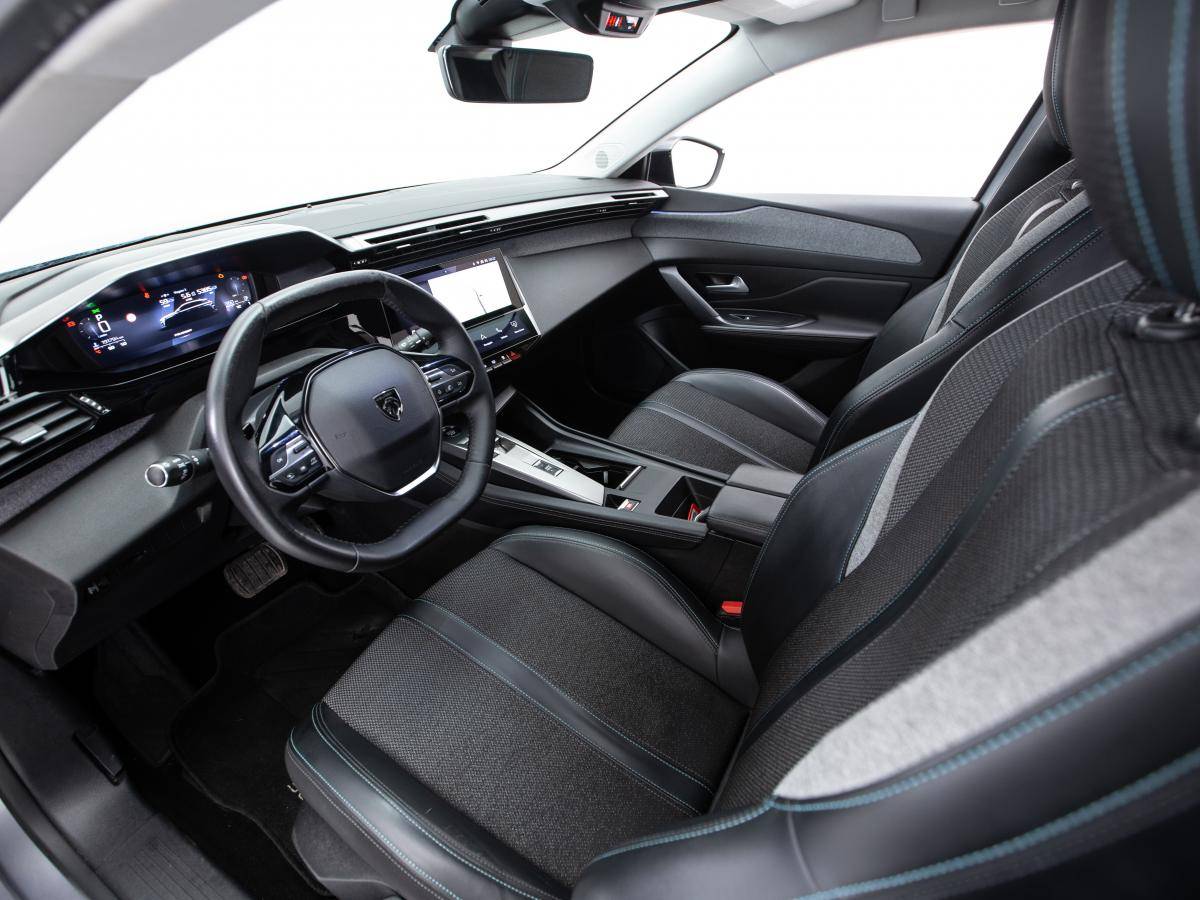 peugeot-308-2022-diesel-1499cc