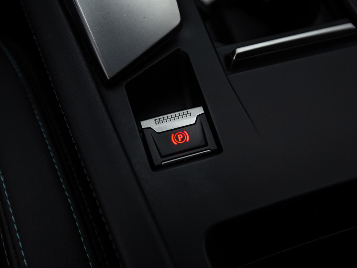 peugeot-308-2022-diesel-1499cc
