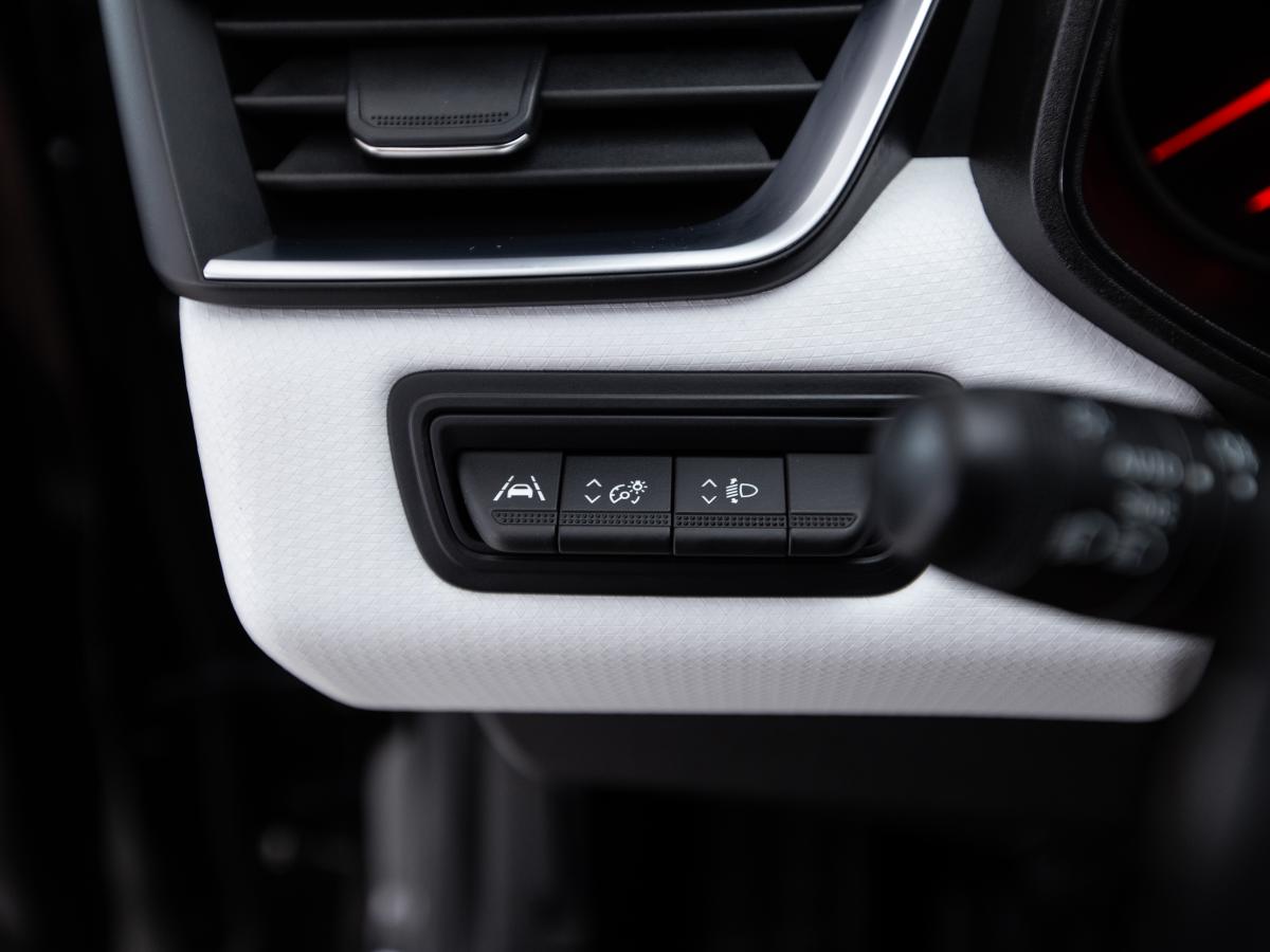 renault-clio-2023-diesel-1461cc